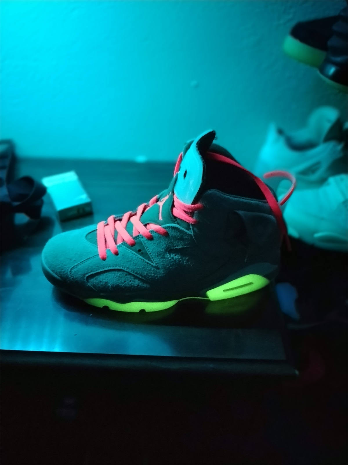 Travis Scott X Air Jordan 6 Retro “British Khaki” photo review
