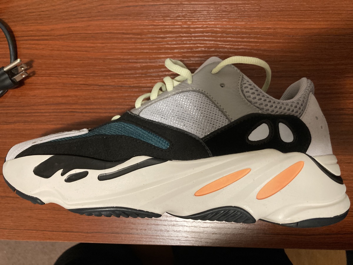 Adidas Yeezy 700 Boost Wave Runner Solid Grey photo review