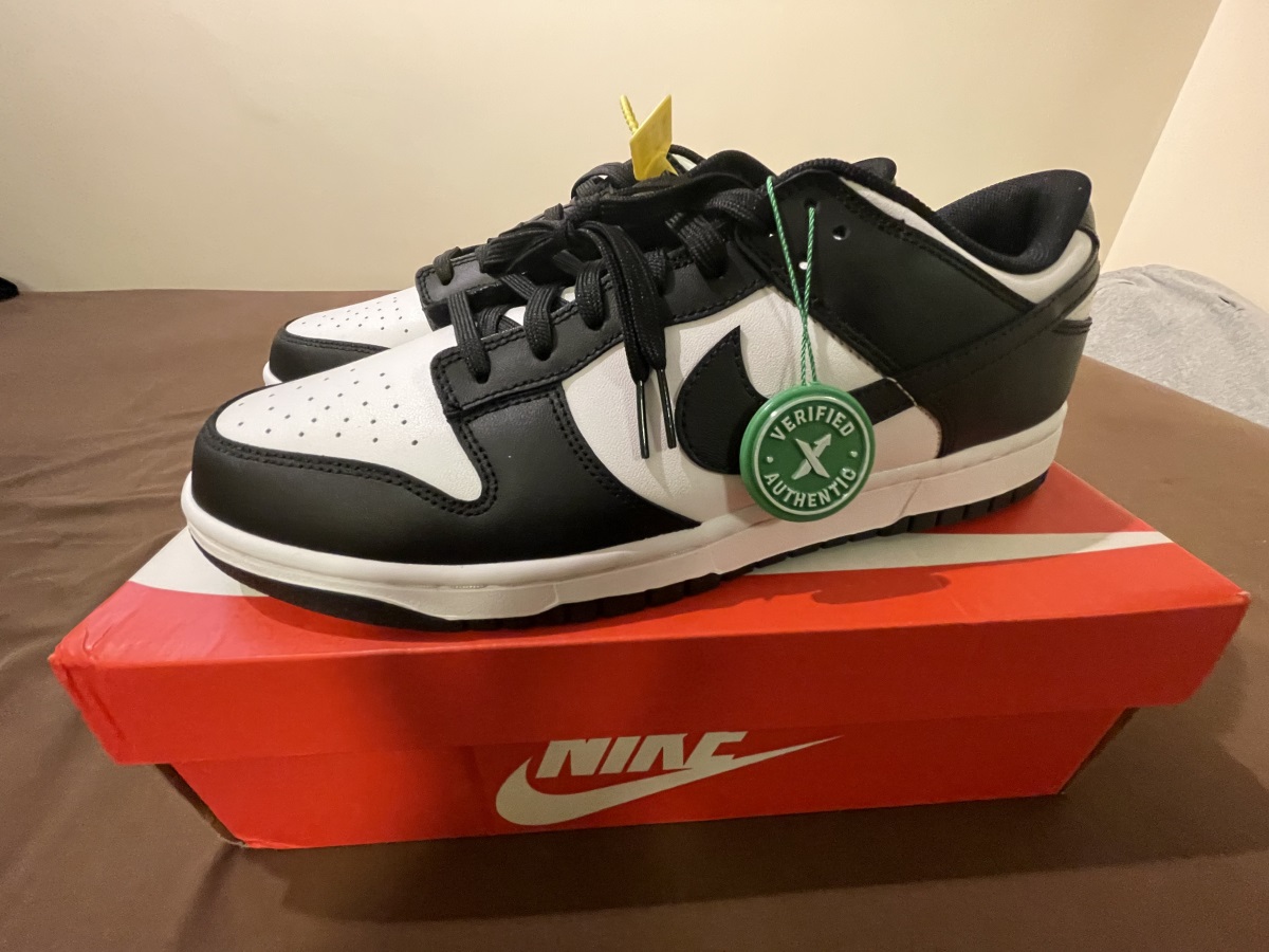 Nike Dunk Low Retro White Black Panda 2021(LN5 A1 Batch) photo review