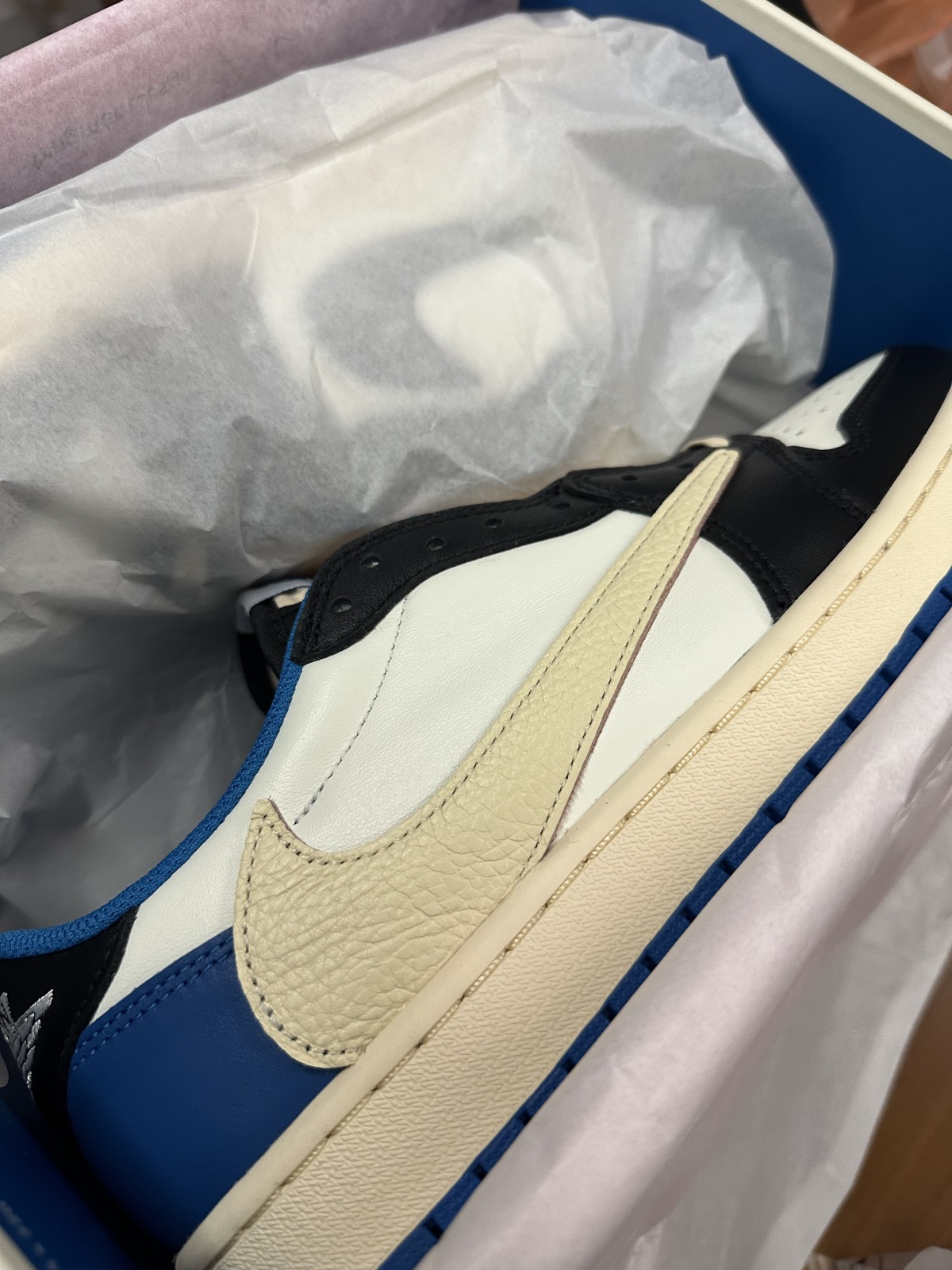 Fragment x Travis Scott x Air Jordan 1 Low (LN5 A1 Batch) photo review