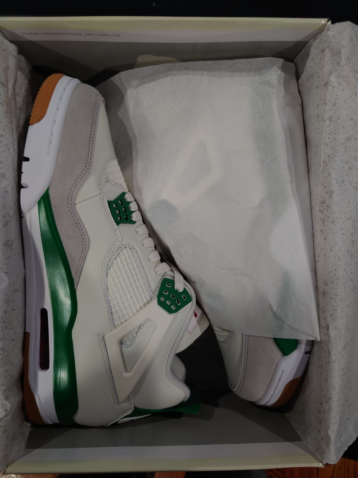 Nike SB x Air Jordan 4 “Pine Green” 2023 (LN5 A1 Batch) photo review