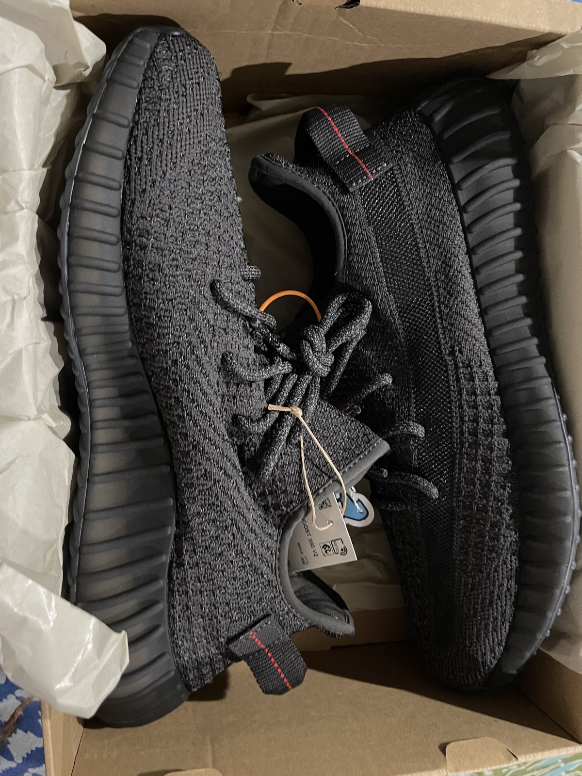 Yeezy 350 Boost V2 Black Static Black Reflective (LN5 A1) photo review