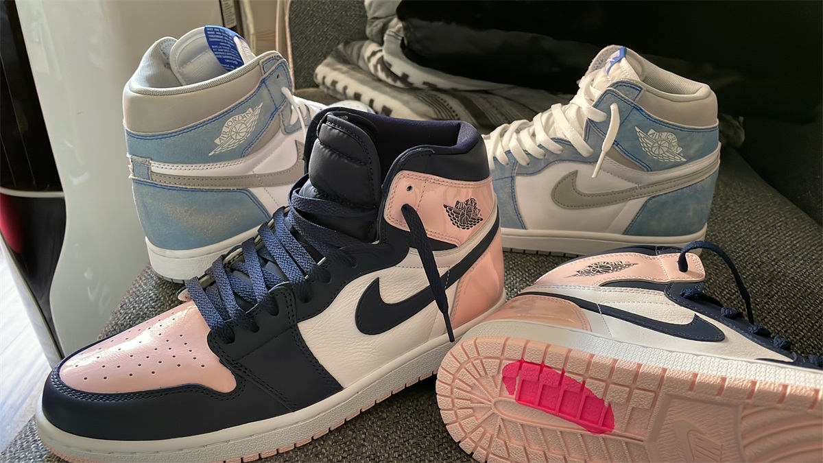 Jordan 1 Retro High OG Hyper Royal 2021(LN5 A1) photo review