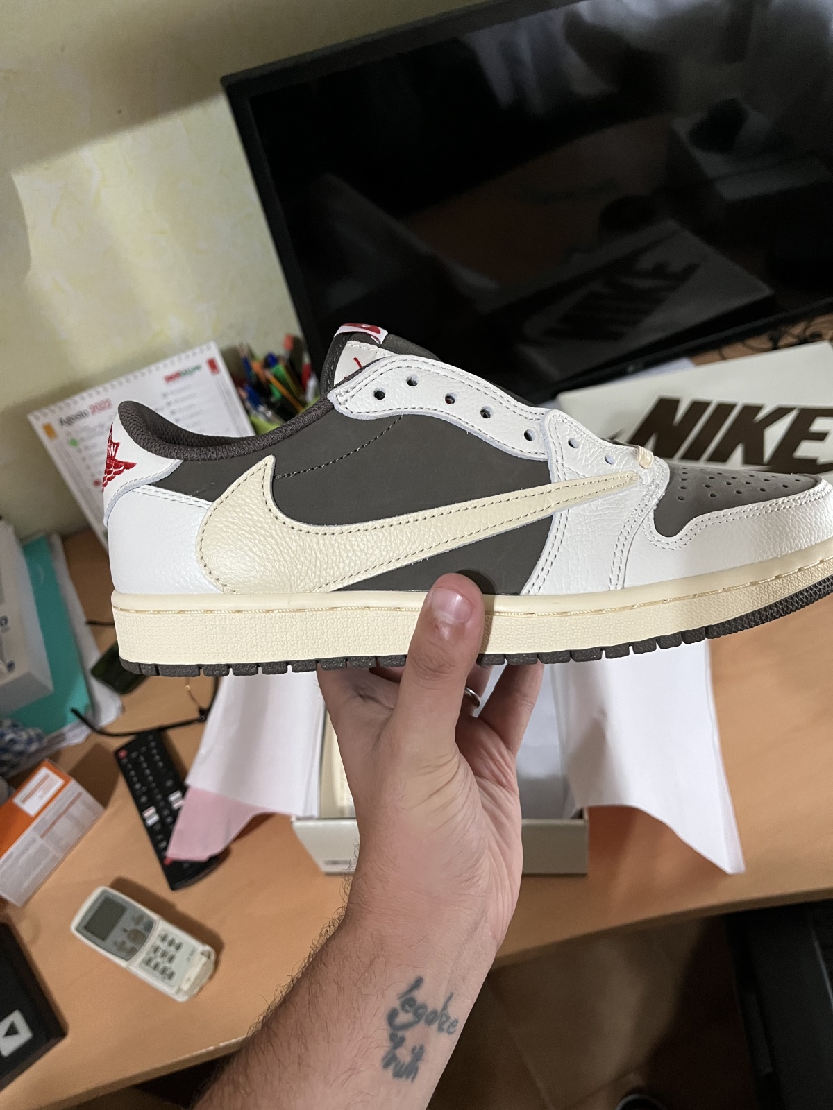 Travis Scott x Air Jordan 1 Low OG Reverse Mocha (LN5 A1 Batch) photo review