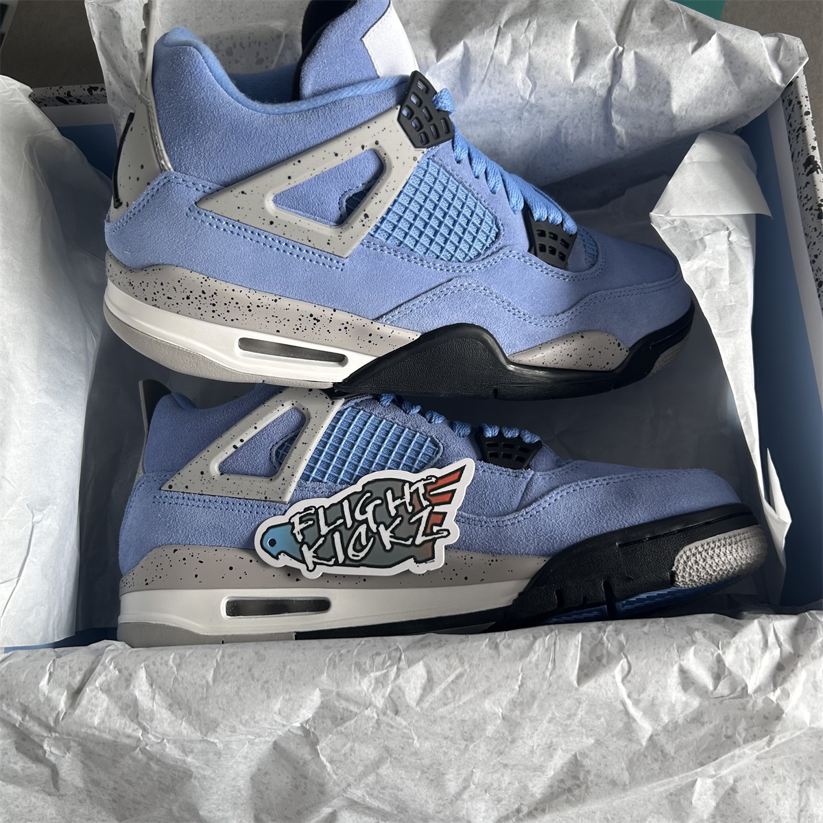 Jordan 4 Retro Universtity Blue 2021( Ln5 A1 ) photo review