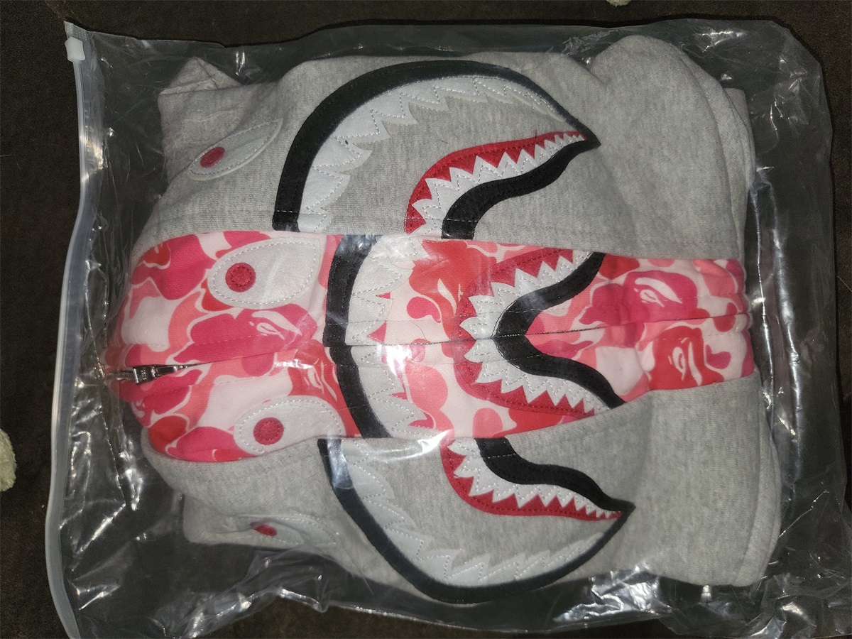 BAPE co-branded tiger head shark gray and pink double hoodie photo review
