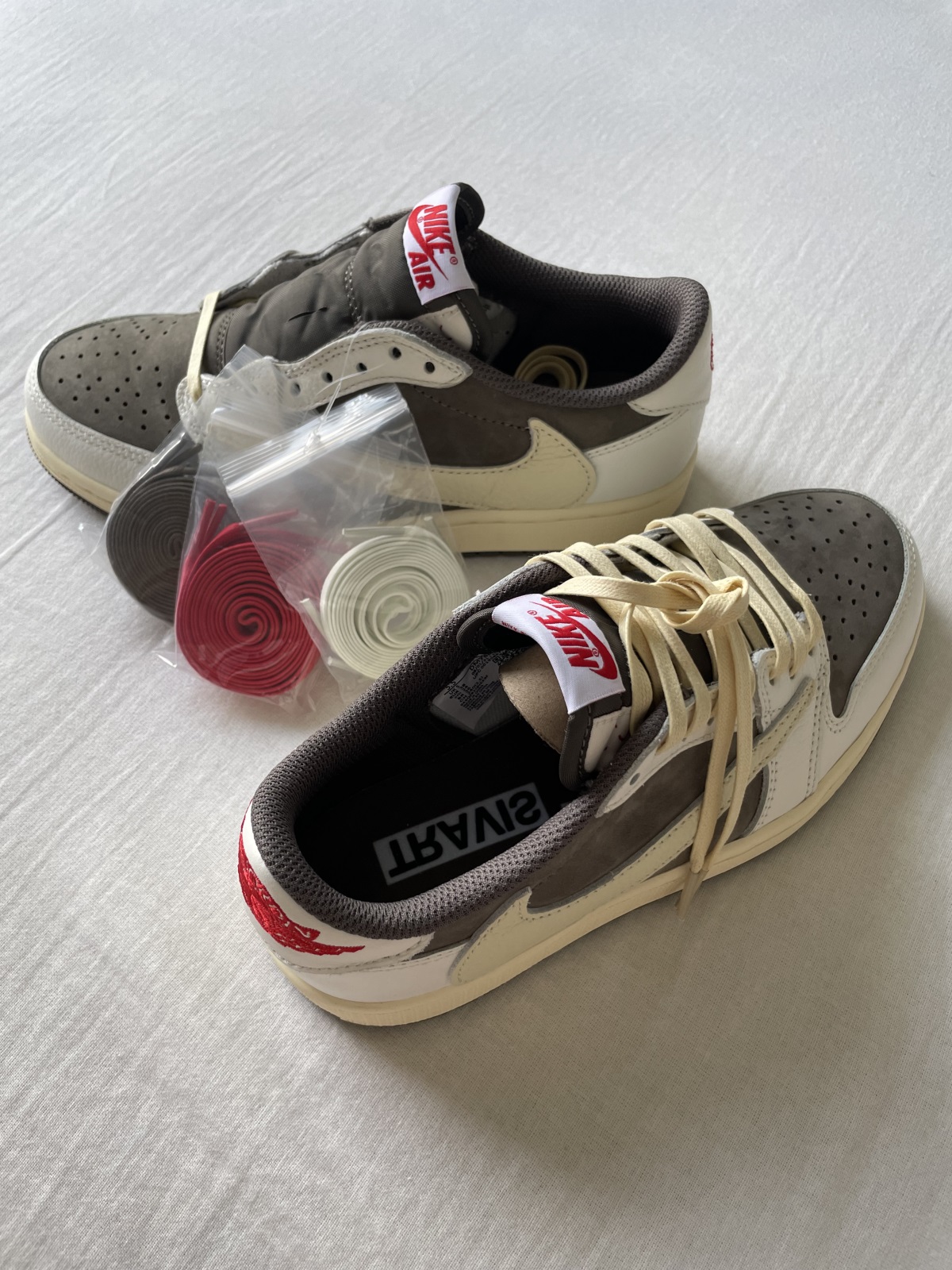 Travis Scott x Air Jordan 1 Low OG Reverse Mocha (LN5 A1 Batch) photo review