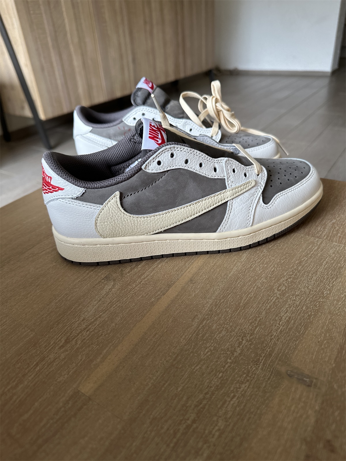 Travis Scott x Air Jordan 1 Low OG Reverse Mocha (LN5 A1 Batch) photo review