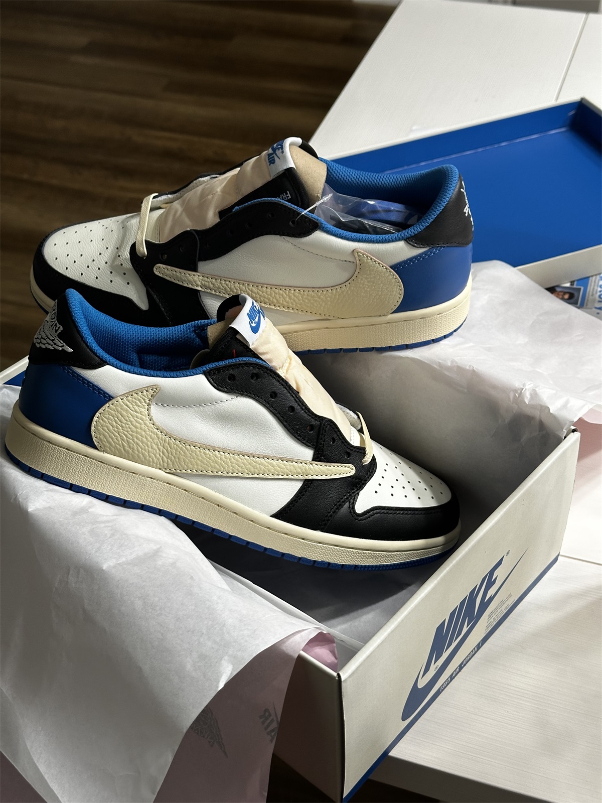 Fragment x Travis Scott x Air Jordan 1 Low (LN5 A1 Batch) photo review
