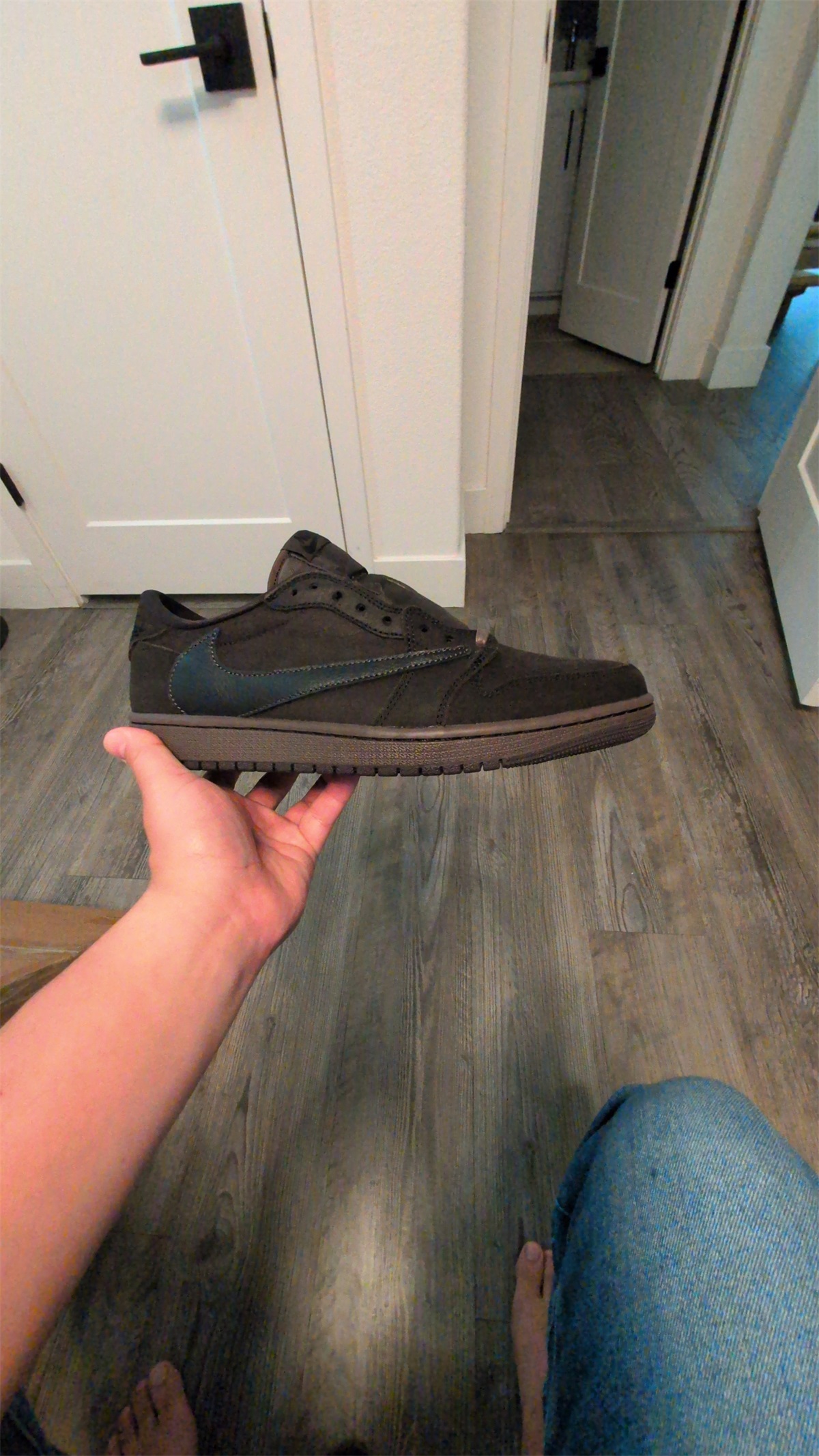 Travis Scott x Air Jordan 1 Low OG “Velvet Brown” (LN5 A1 Batch) photo review