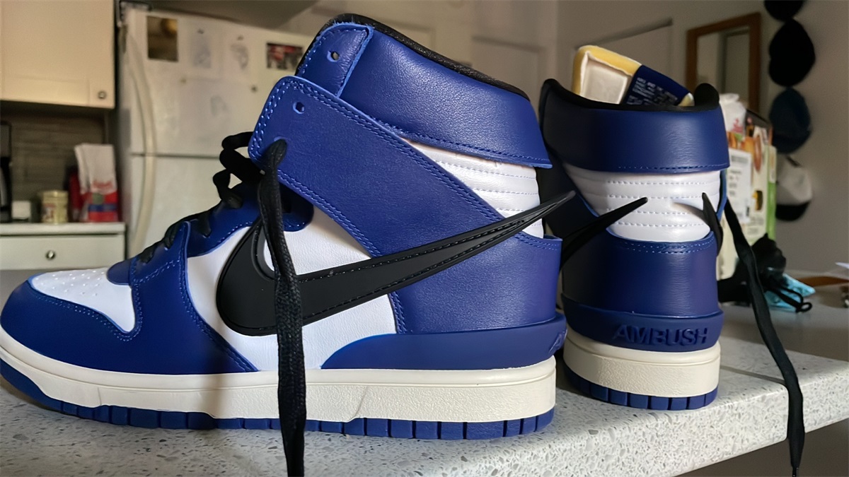 Nike Dunk High Ambush Black White photo review