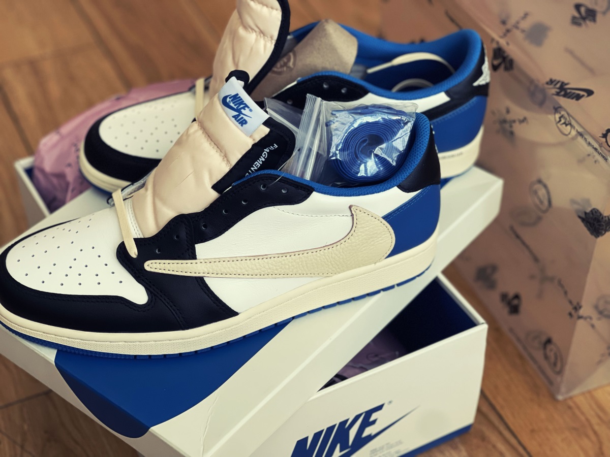Fragment x Travis Scott x Air Jordan 1 Low (LN5 A1 Batch) photo review