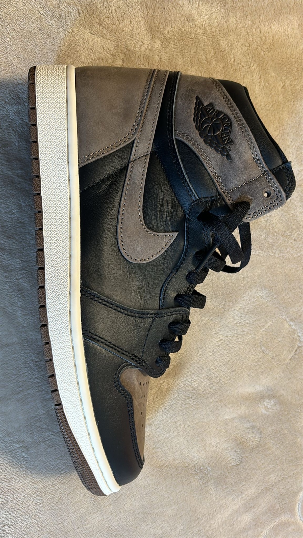 Air Jordan 1 Retro High OG Palomino (LN5 A1 Batch) photo review