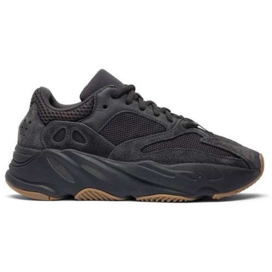 Yeezy Boost 700 Utility Black