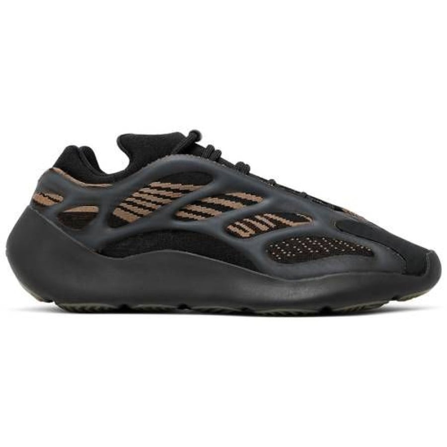 Adidas Yeezy 700 V3 Clay Brown