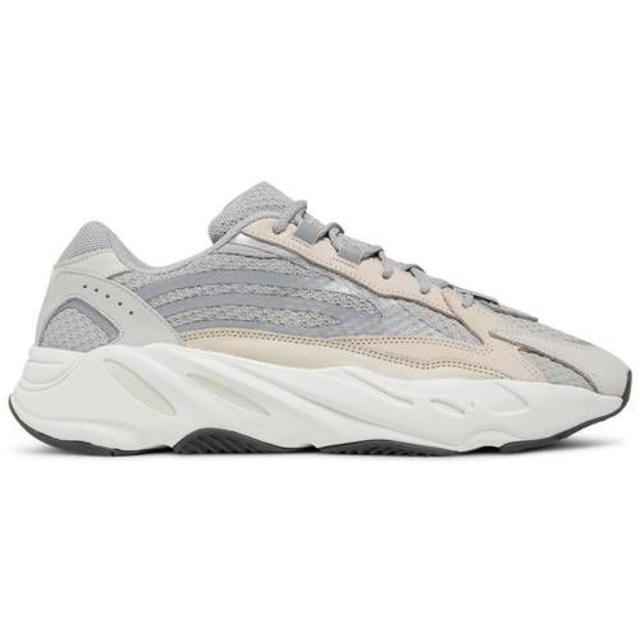 Yeezy Boost 700 V2 Cream 2021