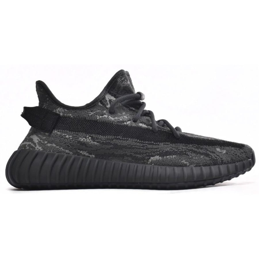 Yeezy Boost 350 V2 “Dark Salt” 2022