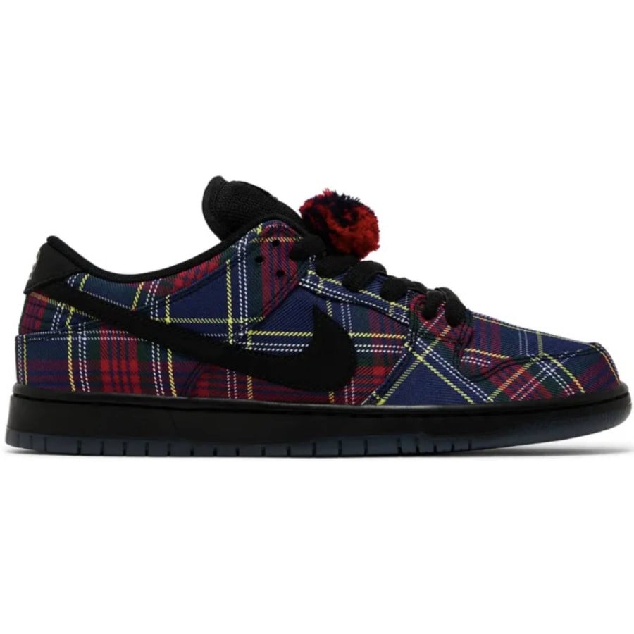 Nardwuar x Nike SB Dunk Low “Tartan”
