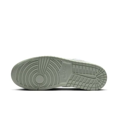 Air Jordan 1 Low SE ‘White Seafoam’