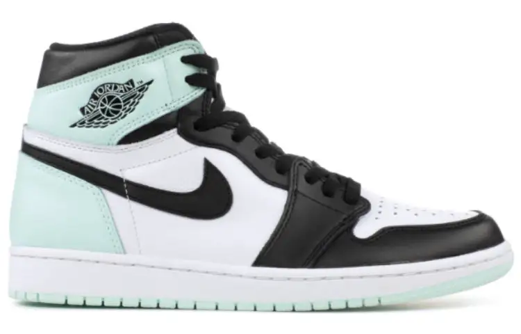 Air Jordan 1 Retro High OG NRG ‘Igloo’