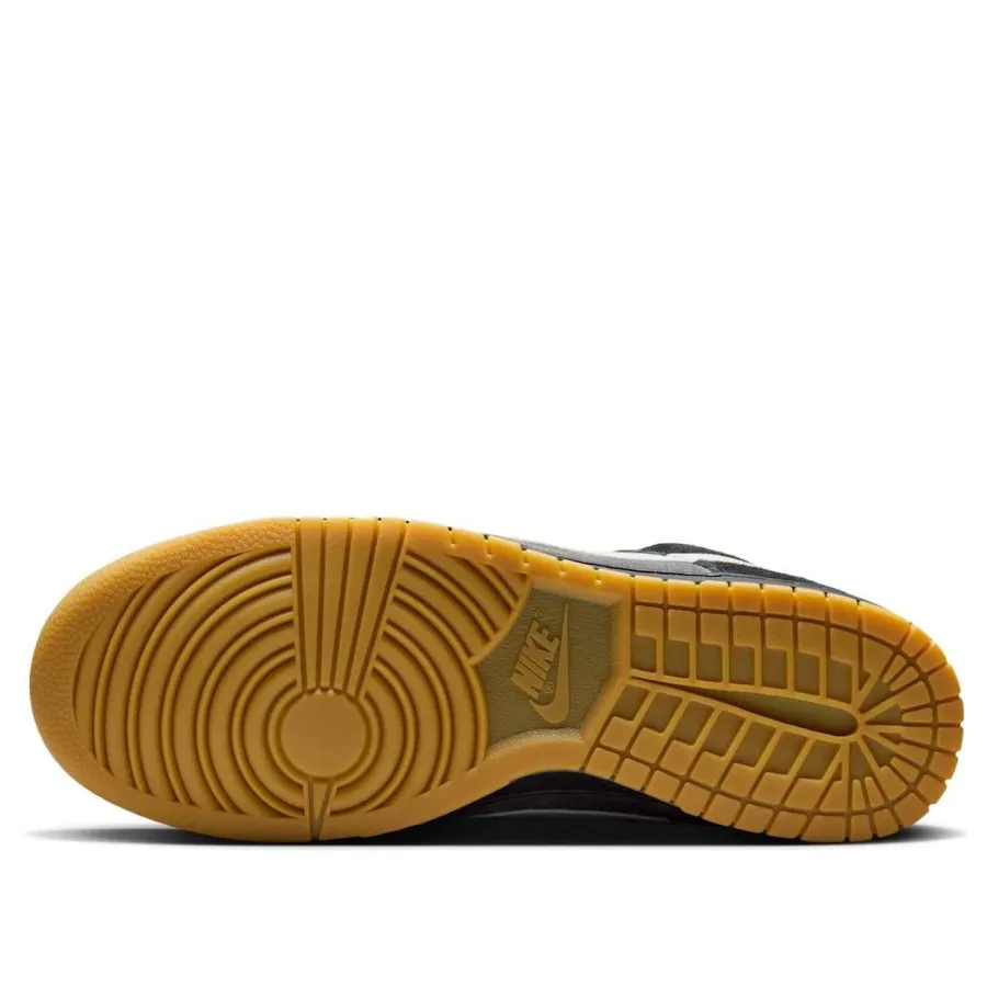 Nike Dunk Low Retro SE ‘Black Anthracite Gum’