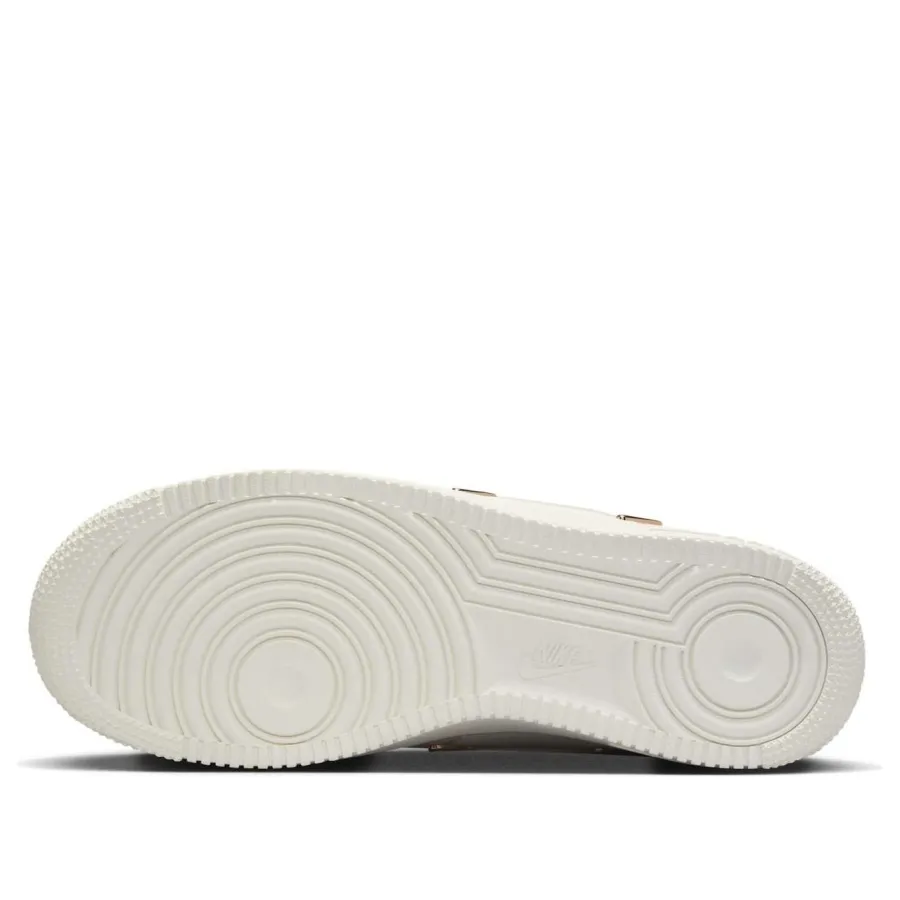 Nike Air Force 1 Low LX ‘Pink Foam White’