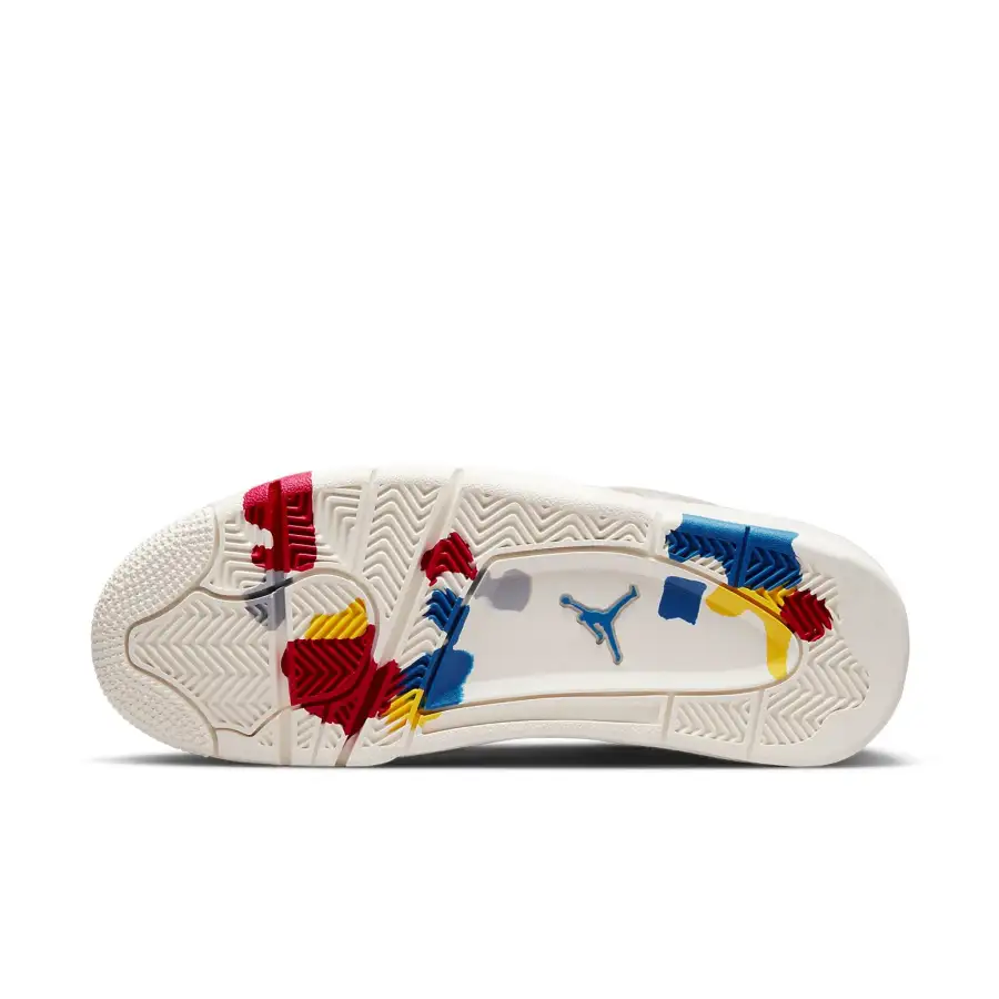 Air Jordan 4 Retro ‘Blank Canvas’