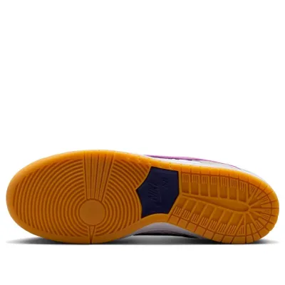 Nike SB Dunk Low ‘Rayssa Leal’