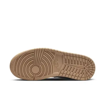 Air Jordan 1 Mid ‘Desert’