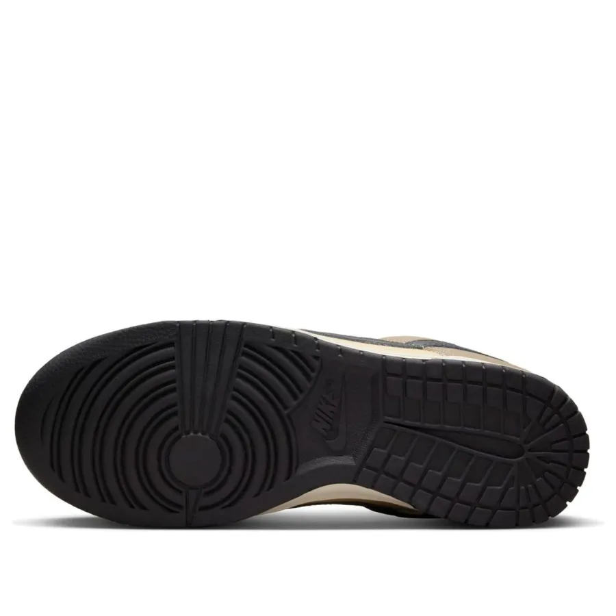 Nike Dunk Low ‘Dark Driftwood’