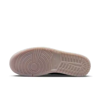 Air Jordan 1 Low SE ‘Black Iced Lilac’