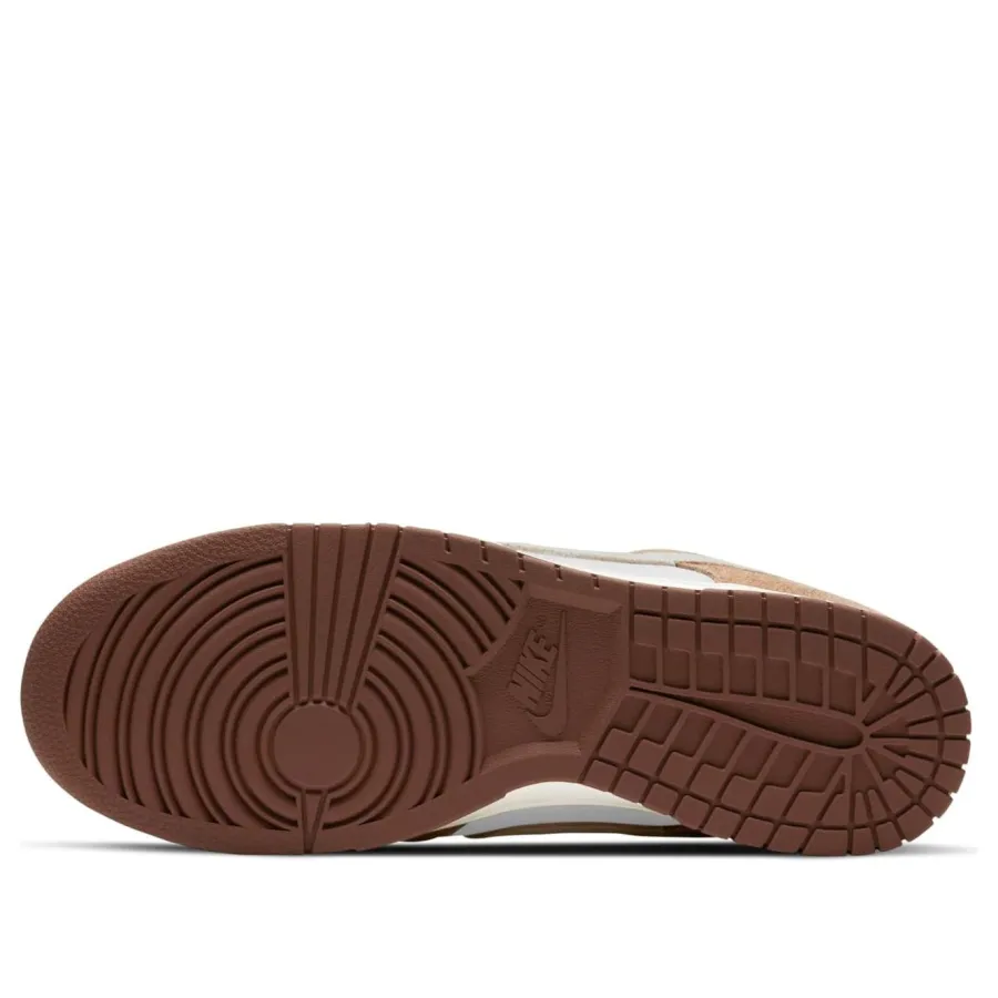 Nike Dunk Low ‘Medium Curry’