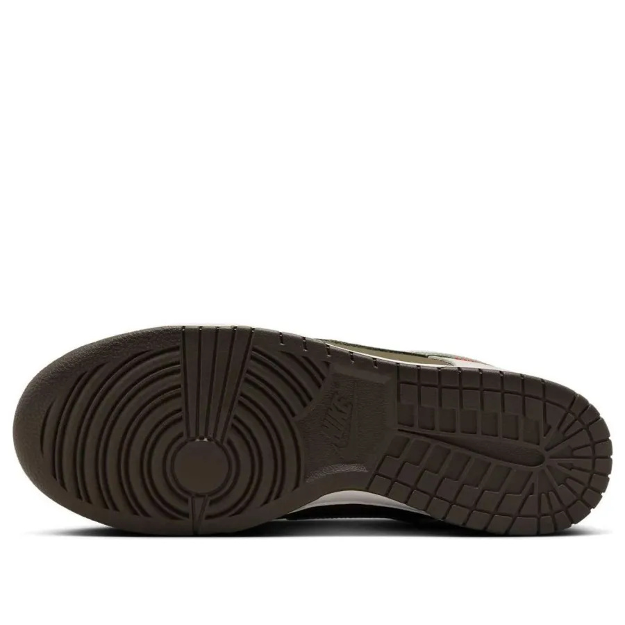 Nike Dunk Low ‘Year of the Snake’