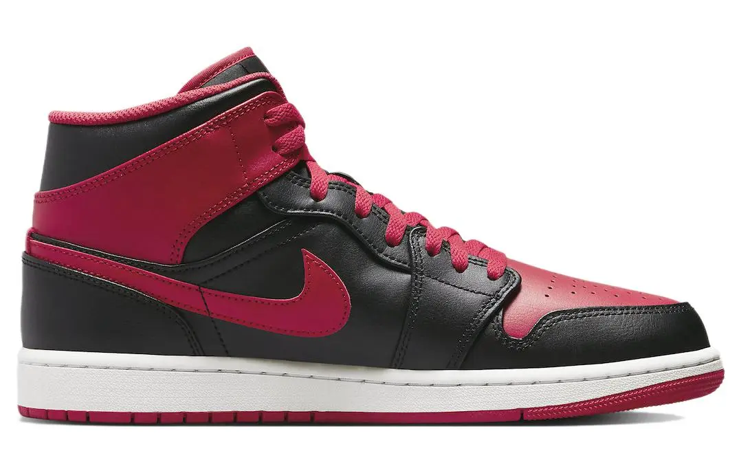 Air Jordan 1 Mid ‘Alternate Bred 2022’