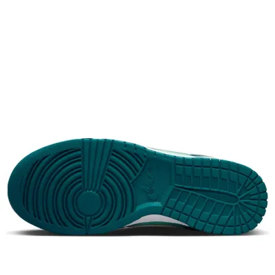 Nike Dunk Low ‘Green’