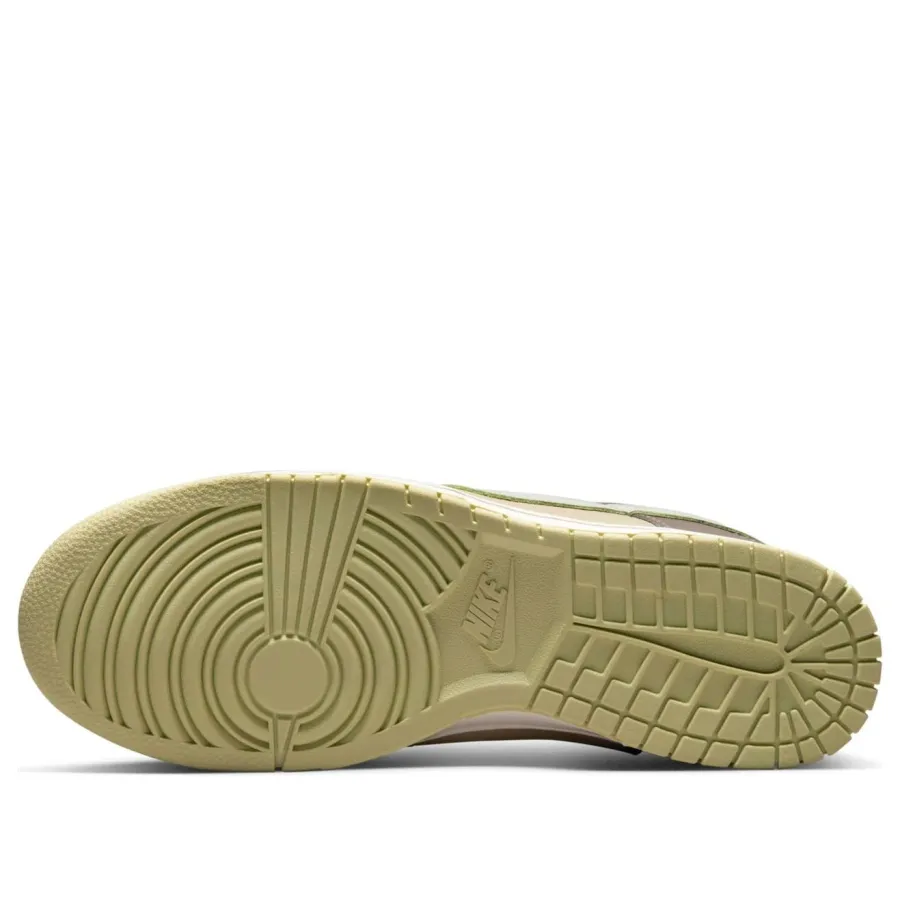 Nike Dunk Low ‘Velcro Tongue – Milk Tea’