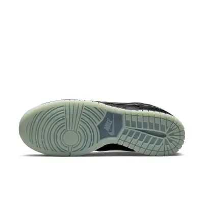 Nike x LPL Dunk Low ‘Black White Red’