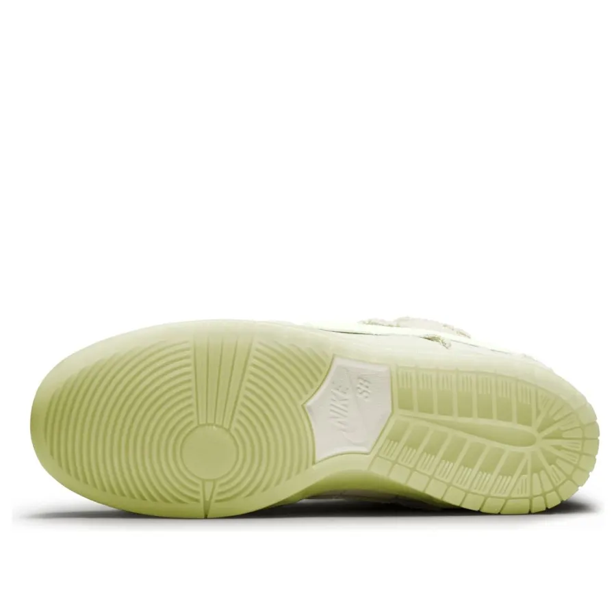 Nike SB Dunk Low ‘Mummy’