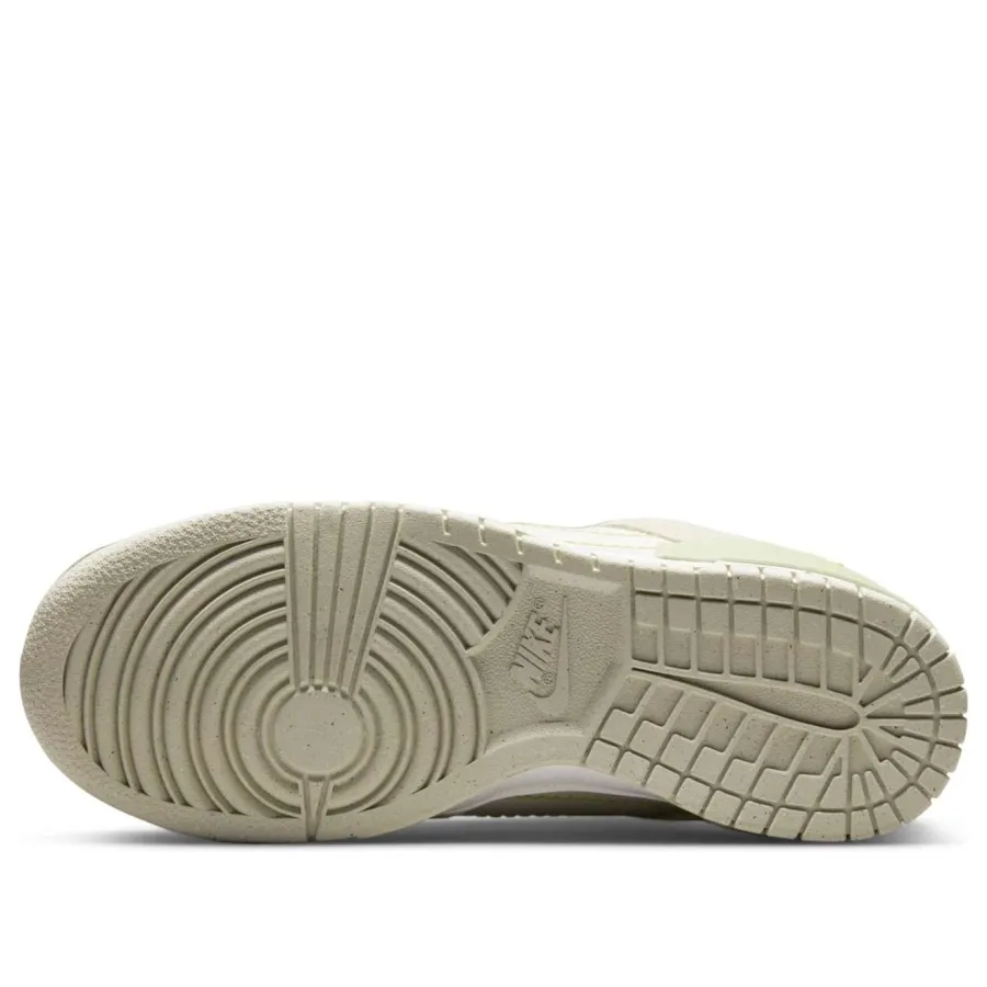 Nike Dunk Low Disrupt 2 ‘Green Snake’