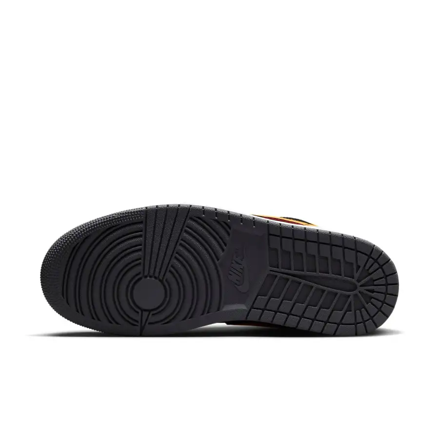 Air Jordan 1 Low SE ‘Black Graphite Vivid Orange’