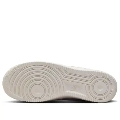 Nike Air Force 1 ’07 SE ‘Platinum Violet’