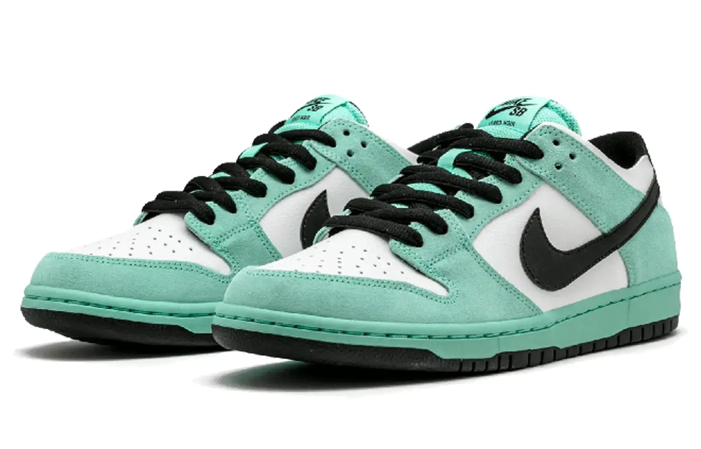 Nike SB Dunk Low ‘Sea Crystal’
