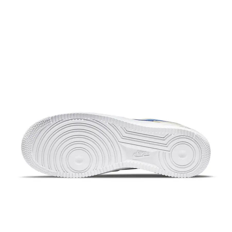 Nike Air Force 1 ’07 LV8 ‘Coconut Milk Hyper Royal’