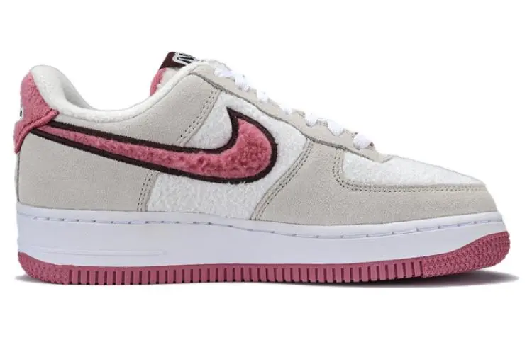 Nike Air Force 1 ’07 LX ‘Phantom Desert Berry’