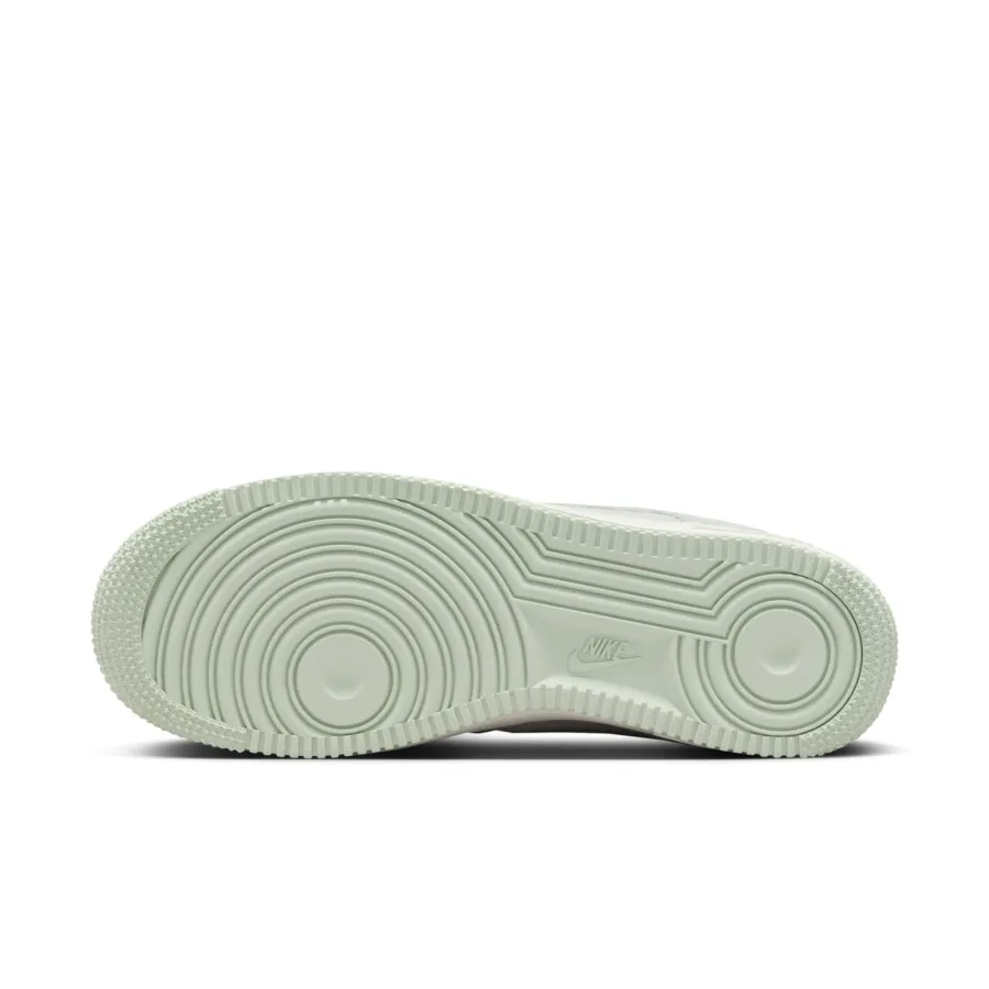 Nike Air Force 1 ’07 SE ‘Spruce Aura Pistachio Frost’