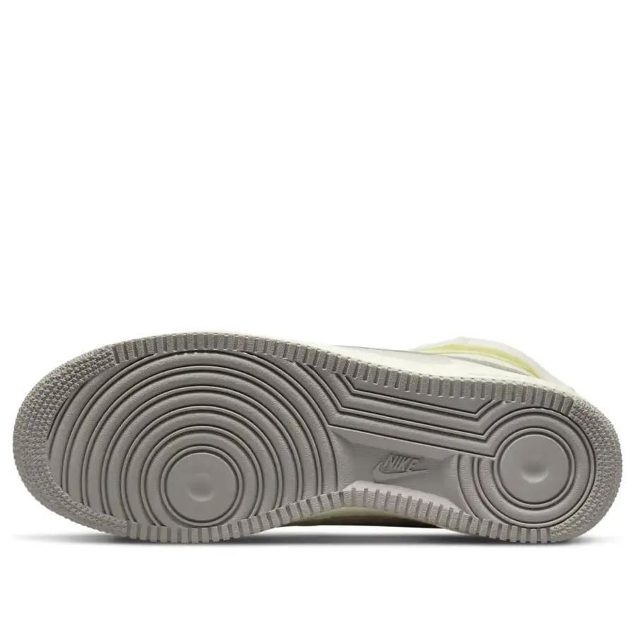 Nike Air Force 1 High ’07 LV8 ‘Sail Medium Grey’