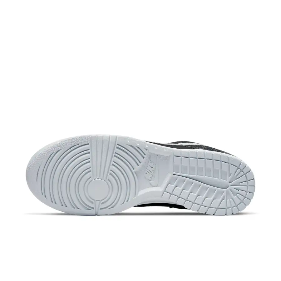 Nike Dunk Low Premium ‘Animal Pack – Zebra’