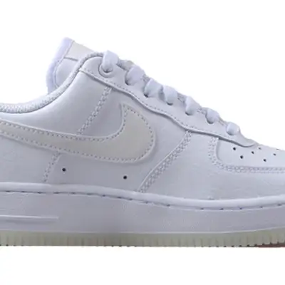 Nike Air Force 1 ’07 Essential ‘Triple White’