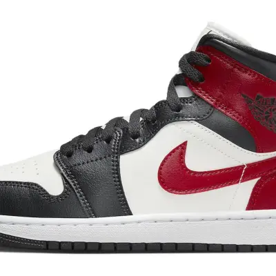 Air Jordan 1 Mid ‘Black Toe’