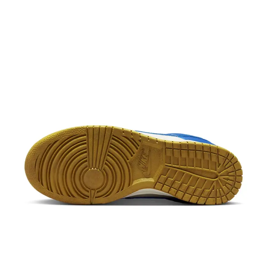 Nike Dunk Low ‘Kansas City Royals’